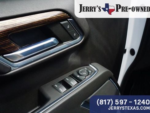 Used 2023 GMC Sierra 1500 Elevation w/ LPO, Elevation Black Package AWD/4WD image 16