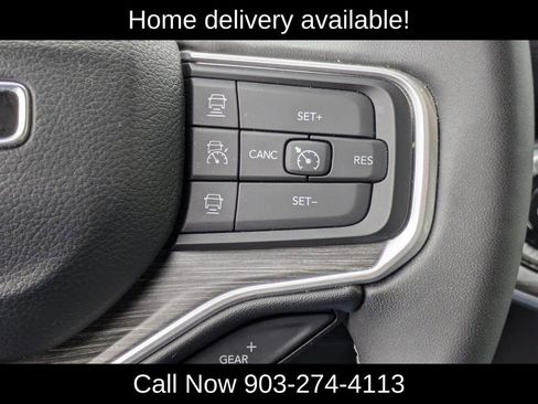 Used 2024 Jeep Wagoneer L Series II image 21