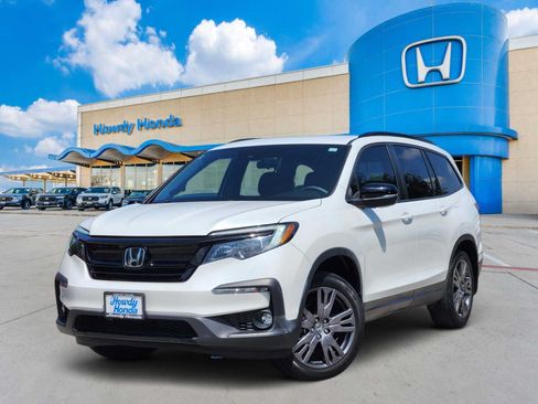 Used 2022 Honda Pilot Sport image 1