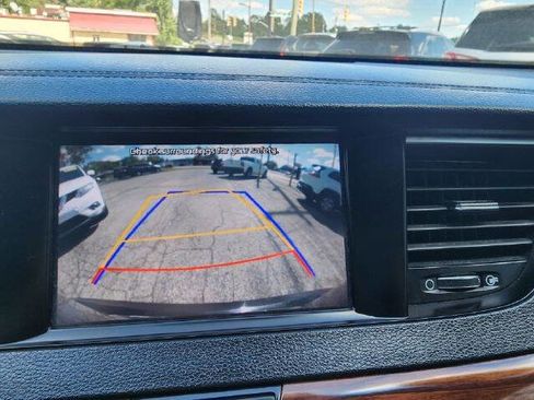Used 2017 Kia Cadenza Premium FWD image 12