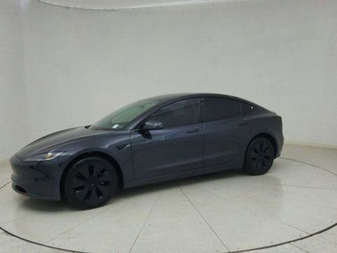 Used 2025 Tesla Model 3 Long Range image 65