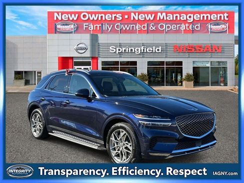 Used 2025 Genesis GV70 2.5T image 1