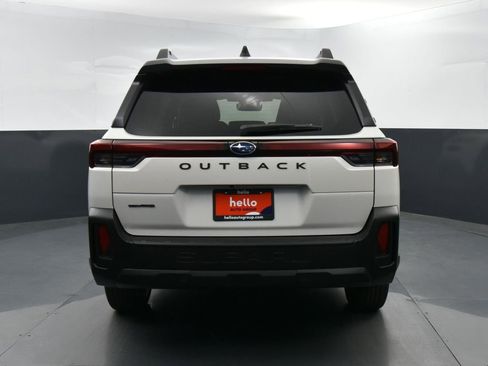 Used 2026 Subaru Outback Premium image 31