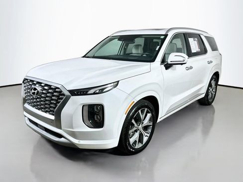 Used 2022 Hyundai Palisade Limited FWD image 3