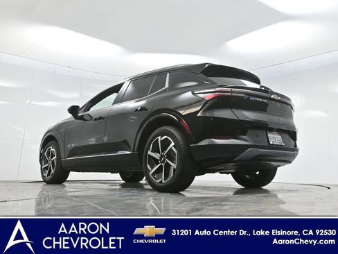 New 2025 Chevrolet Equinox EV LT image 56