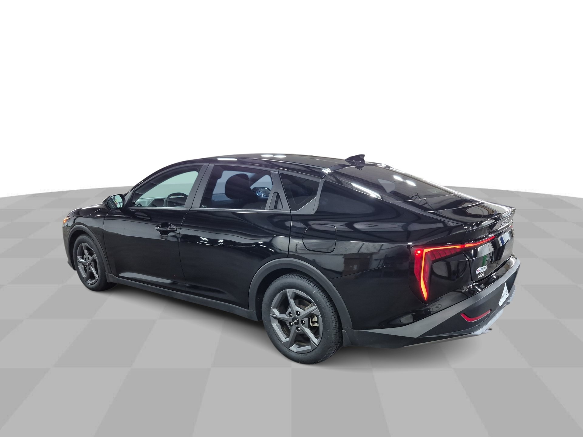 Used 2025 Kia K4 FWD image 7