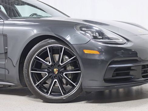 Used 2018 Porsche Panamera 4S w/ Premium Package Plus image 5