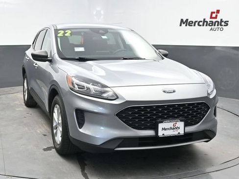 Used 2022 Ford Escape SE FWD image 1