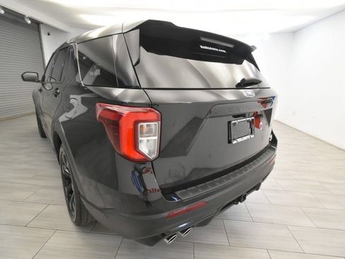 Used 2021 Ford Explorer ST w/ Equipment Group 401A AWD/4WD image 3