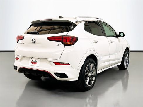 Used 2023 Buick Encore GX Select w/ Sport Touring Package image 4