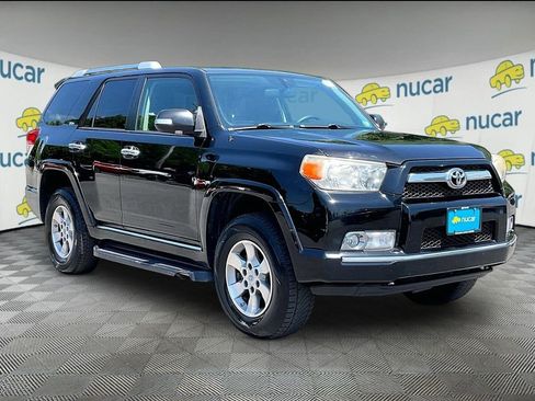 Used 2011 Toyota 4Runner SR5 w/ Convenience Pkg AWD/4WD image 1