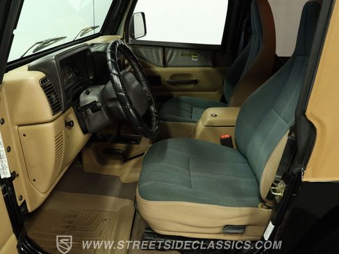 Used 2000 Jeep Wrangler Sahara AWD/4WD image 35