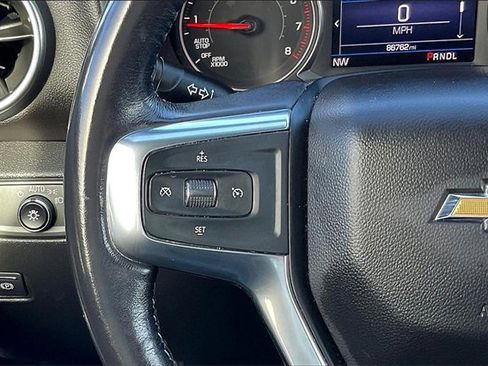 Used 2020 Chevrolet Blazer LT image 17