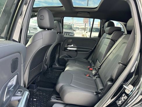 New 2026 Mercedes-Benz GLB 250 4MATIC image 16