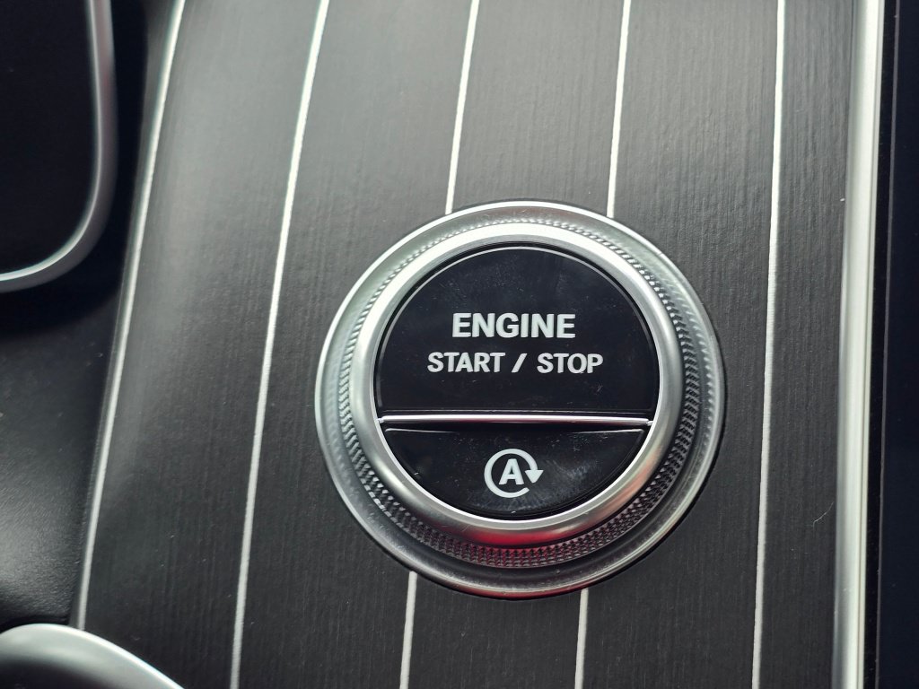 Used 2023 Mercedes-Benz GLC 300 4MATIC w/ Exclusive Trim Package image 41
