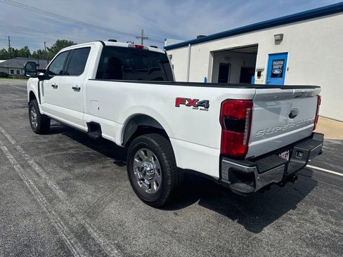 Certified 2025 Ford F350 Lariat w/ Lariat Ultimate Package AWD/4WD image 12
