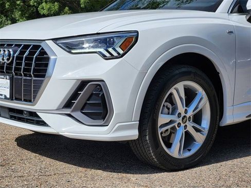 Used 2024 Audi Q3 2.0T Premium Plus image 8