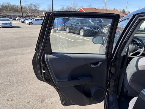 Used 2013 Honda Fit image 16