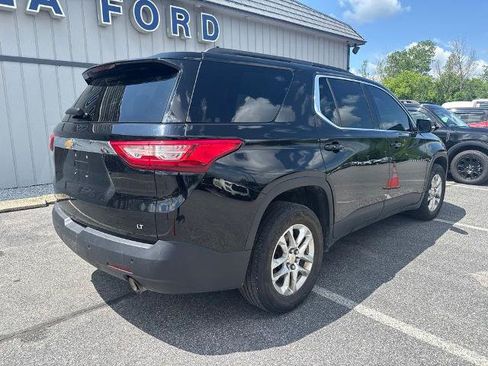 Used 2019 Chevrolet Traverse LT w/ LPO, Cargo Package AWD/4WD image 3