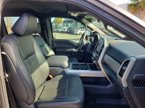 Certified 2022 Ford F350 Lariat w/ Black Appearance Package image 30