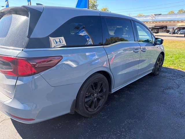 Used 2024 Honda Odyssey Sport image 4