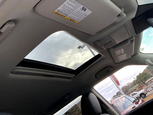 Certified 2024 Nissan Armada Platinum w/ Captain's Chairs Package image 28