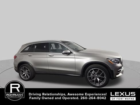 Used 2021 Mercedes-Benz GLC 300 4MATIC image 5