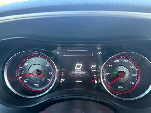 Used 2019 Dodge Charger SXT RWD image 14
