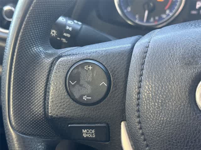 Used 2017 Toyota Corolla LE FWD image 22