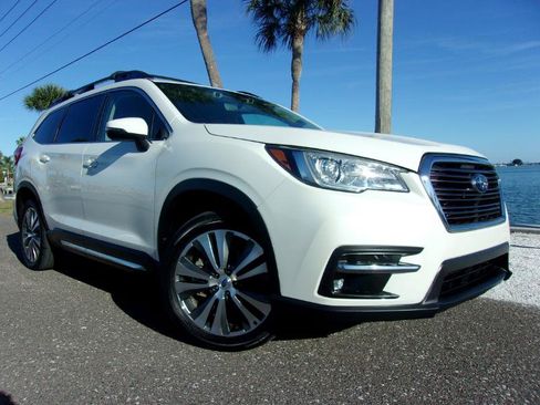 Used 2019 Subaru Ascent Limited w/ Popular Package #3 image 7