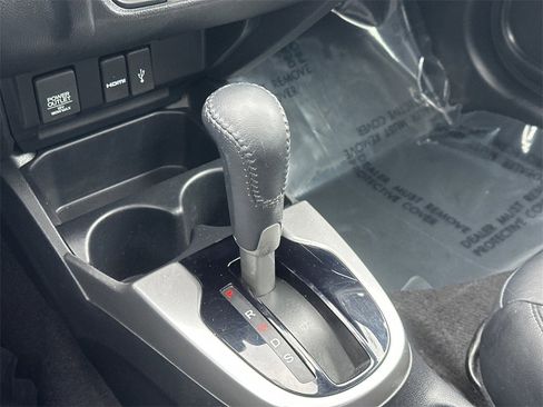 Used 2015 Honda Fit EX image 26