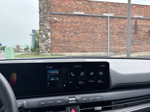 Used 2025 Kia K4 FWD image 17