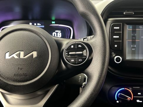 Used 2024 Kia Soul LX w/ Option Group 015 image 28