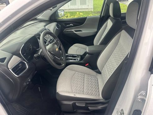 Certified 2024 Chevrolet Equinox LS w/ Sport Edition FWD image 14