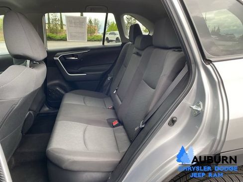 Used 2024 Toyota RAV4 XLE AWD/4WD image 24