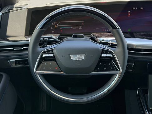 New 2026 Cadillac Escalade IQ Luxury 1 w/ LPO, Floor Liner Package AWD/4WD image 10