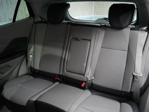 Used 2015 Buick Encore FWD image 30