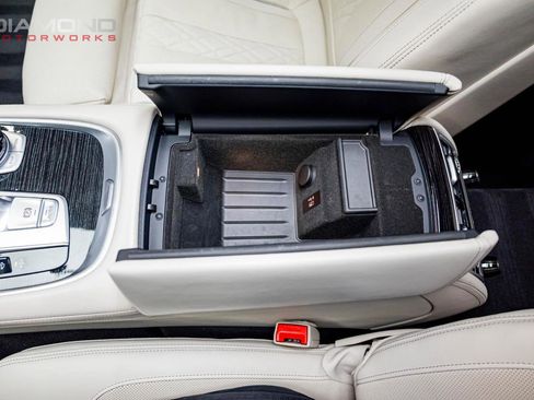 Used 2021 BMW 750i xDrive w/ Executive Package image 80