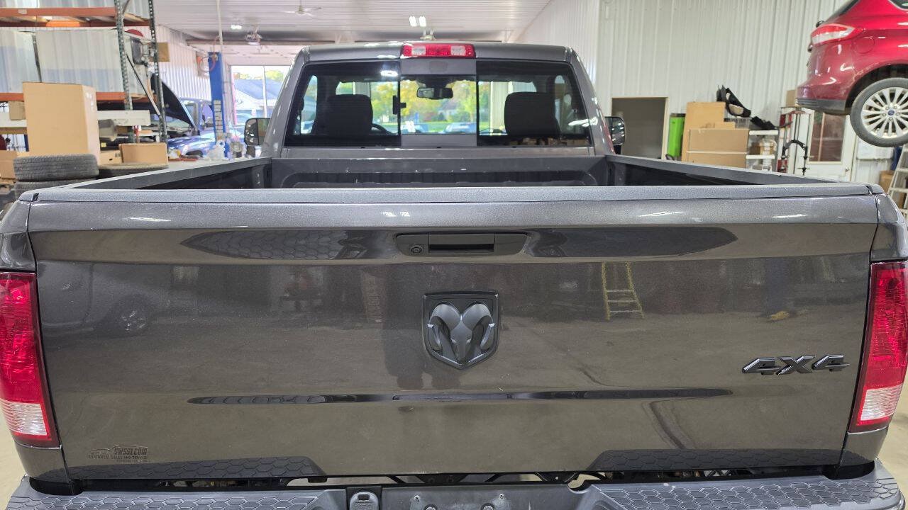 Used 2022 RAM 1500 Express w/ Express Value Package AWD/4WD image 7