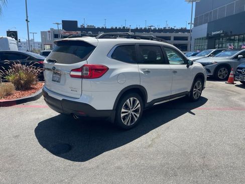 Used 2021 Subaru Ascent Touring w/ Popular Package #2 AWD/4WD image 5