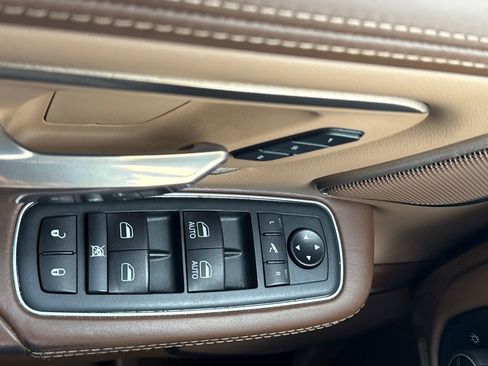 Used 2020 RAM 1500 Longhorn image 28