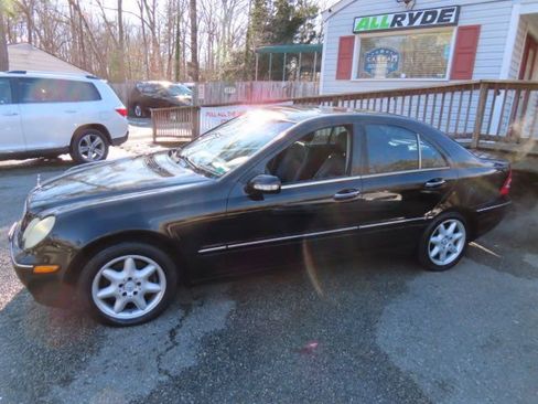 Used 2002 Mercedes-Benz C 320 Sedan image 1