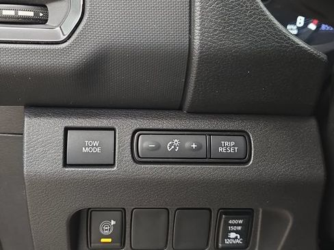 Used 2023 Nissan Frontier Pro-X w/ Pro Convenience Package RWD image 29