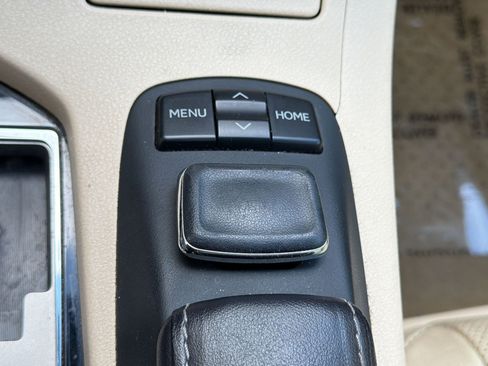 Used 2015 Lexus ES 350 w/ Luxury Package image 34