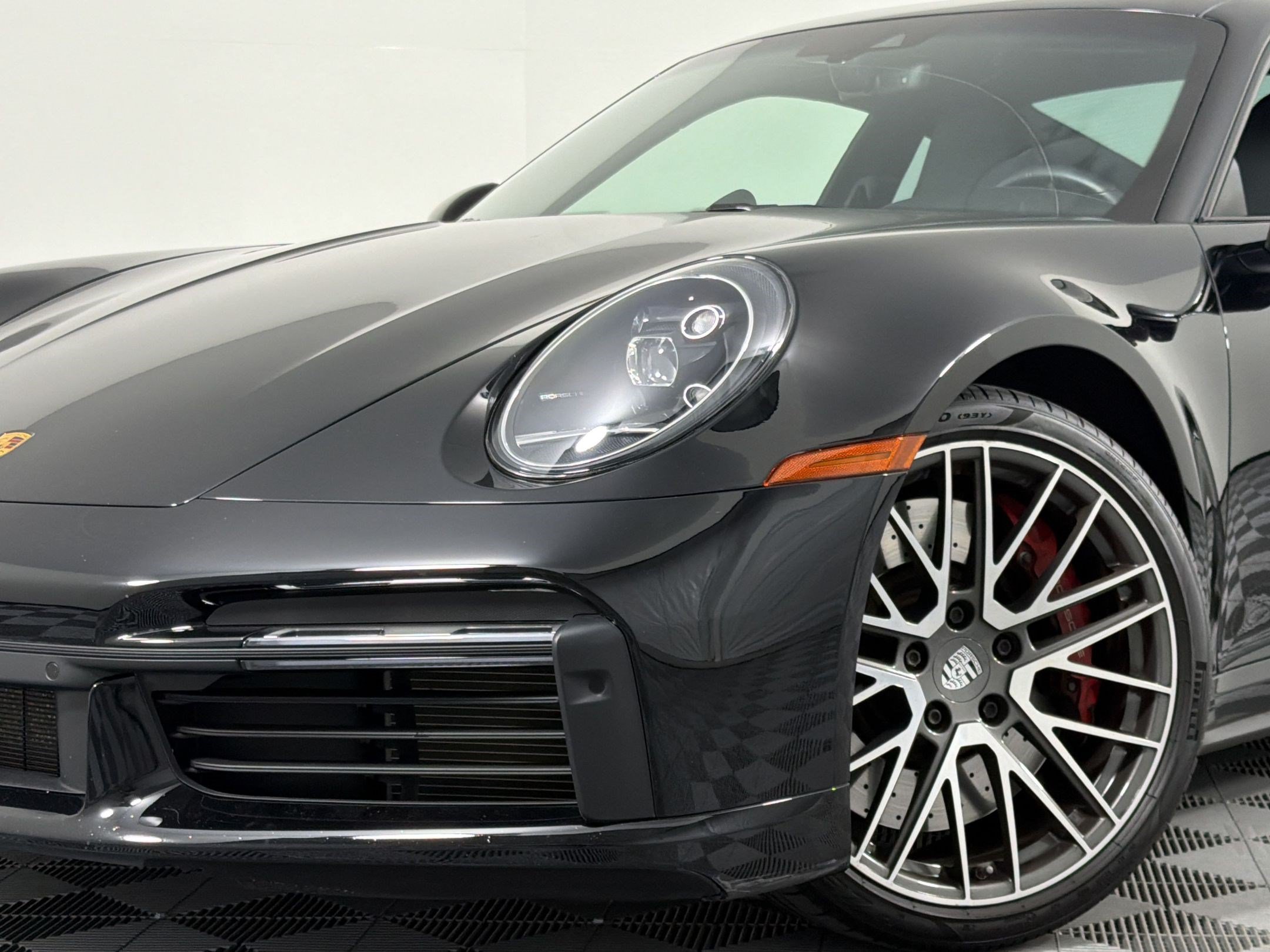 Certified 2022 Porsche 911 Turbo AWD/4WD image 12