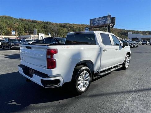 New 2026 Chevrolet Silverado 1500 Custom image 3