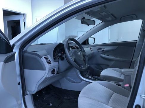 Used 2009 Toyota Corolla LE FWD image 11