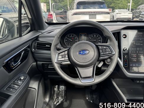 Used 2025 Subaru Forester Limited AWD/4WD image 15