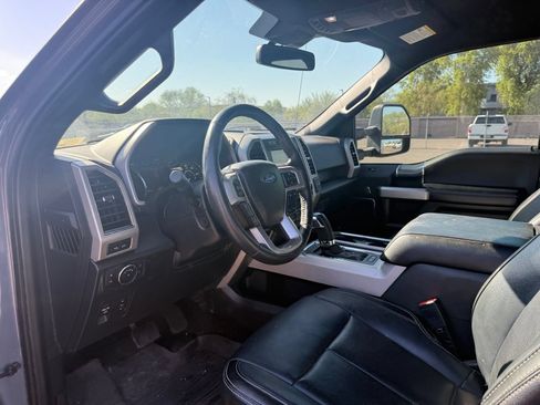 Used 2020 Ford F150 Lariat w/ Equipment Group 502A Luxury AWD/4WD image 14
