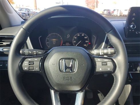 Used 2025 Honda Pilot EX-L image 16